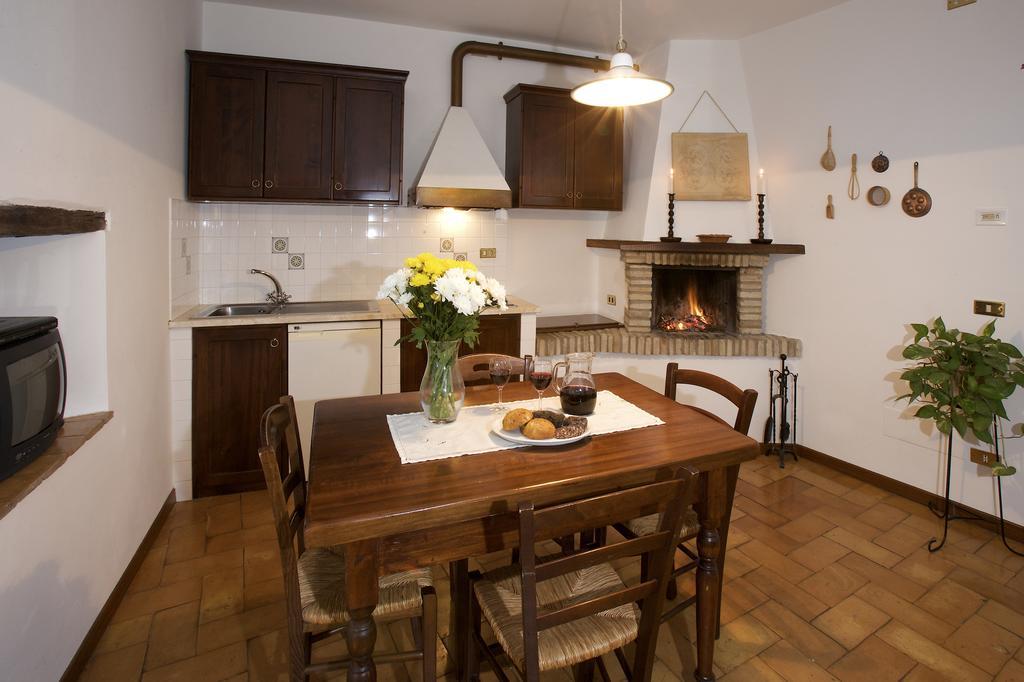 Brigolante Guest Apartments Assisi Ruang foto